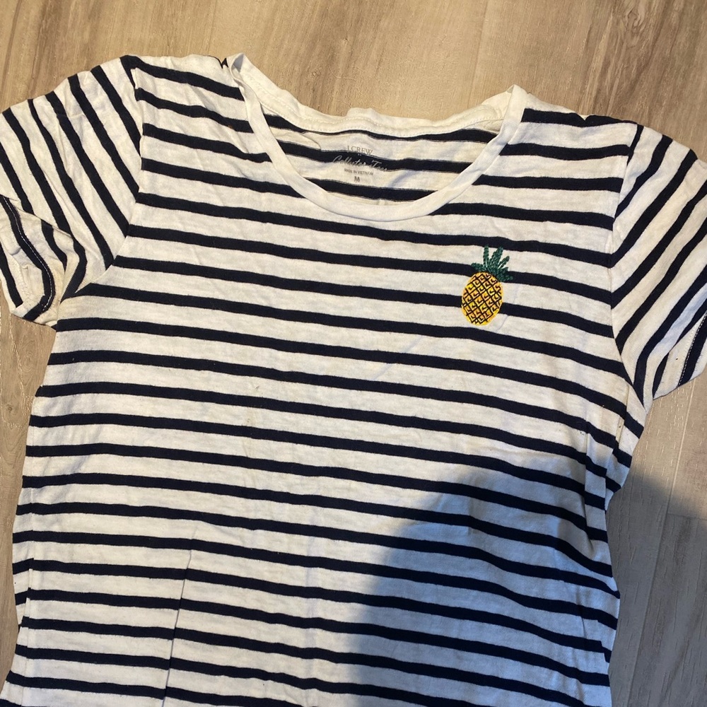 Stripped t shirt for sale size medium